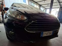 Blu/azzurro Usata 2015 Ford Fiesta Titanium Tre volumi | 7500 € (Buon prezzo)