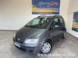 Grigio scuro Usata 2006 Fiat Idea Monovolume | 1990 € (Ottimo prezzo)