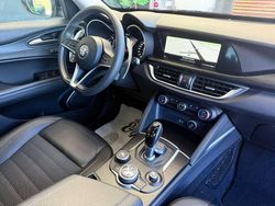 Usata 2018 Alfa Romeo Stelvio SUV | 21.400 € (Cara)