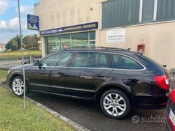 Nero Usata 2012 Skoda Superb Elegance Station wagon | 10.500 €