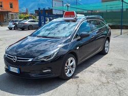Nero Usata 2017 Opel Astra Dynamic Station wagon | 8700 € (Buon prezzo)