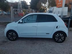 Bianco Usata 2023 Renault Twingo Techno Due volumi | 10.900 € (Buon prezzo)