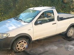 Bianco Usata 2007 Fiat Strada Pick-up | 6000 € (Buon prezzo)