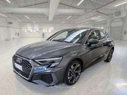 Gray Usata 2023 Audi A3 e-tron Due volumi | 32.490 € (Buon prezzo)