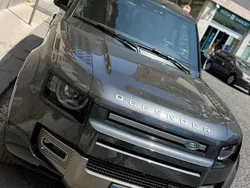 Grigio Usata 2023 Land Rover Defender Dynamic SUV | 80.000 € (Cara)