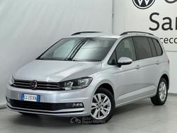 Grigio Usata 2021 VW Touran Business Monovolume | 24.500 € (Ottimo prezzo)
