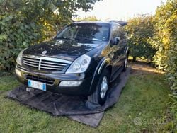 Nero Usata 2005 Ssangyong (KGM) Rexton SUV | 1500 € (Buon prezzo)