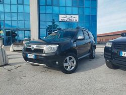 Nero Usata 2012 Dacia Duster Lauréate SUV | 7900 € (Molto cara)