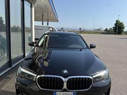 Usata 2022 BMW 530e Luxury Line Station wagon | 29.000 €