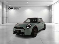 Azzurro Usata 2024 Mini Cooper Classic Due volumi | 29.900 € (Molto cara)