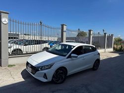 Bianco Usata 2022 Hyundai i20 Tre volumi | 11.000 € (Ottimo prezzo)