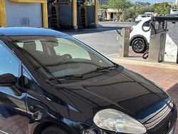Usata 2010 Fiat Punto Tre volumi | 3700 € (Buon prezzo)