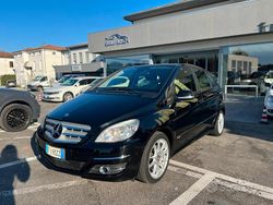 Nero Usata 2011 Mercedes B200 Chrome Monovolume | 5900 € (Molto cara)