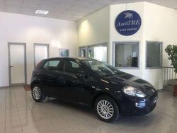Blu/azzurro Usata 2017 Fiat Punto Street Due volumi | 8500 € (Molto cara)