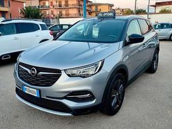 Grigio Usata 2021 Opel Grandland X Ultimate SUV | 17.900 € (Buon prezzo)