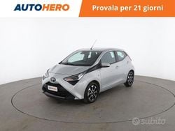 Grigio Usata 2021 Toyota Aygo Connect Style Due volumi | 13.599 € (Buon prezzo)