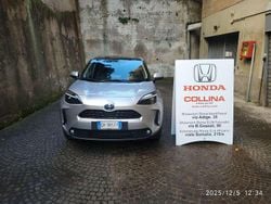 Argento Usata 2022 Toyota Yaris Cross Lounge SUV | 24.500 € (Buon prezzo)