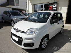 Bianco Usata 2018 Fiat Panda Easy Due volumi | 7400 € (Buon prezzo)