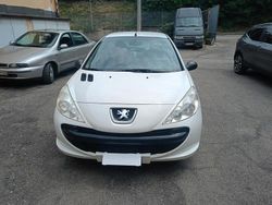 Bianco Usata 2009 Peugeot 206+ Due volumi | 3900 €