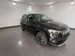 Nero Usata 2024 Jeep Compass Altitude SUV | 28.990 € (Cara)