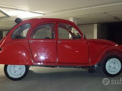 Rosso Usata 1982 Citroën 2CV Tre volumi | 10.000 €