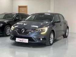 Grigio Usata 2017 Renault Mégane IV Intens Tre volumi | 10.900 € (Buon prezzo)