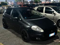 Grigio Usata 2008 Fiat Grande Punto Due volumi | 2400 € (Buon prezzo)