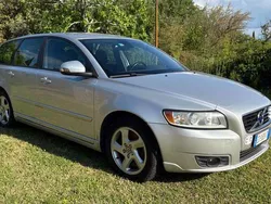 Argento Usata 2011 Volvo V50 Momentum Station wagon | 6500 € (Molto cara)