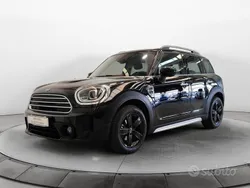 Midnight black / metallizzato Usata 2021 Mini One D Countryman Business SUV | 24.400 € (Buon prezzo)