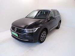 Nero metallizzato Usata 2023 VW Tiguan Life SUV | 26.900 € (Buon prezzo)