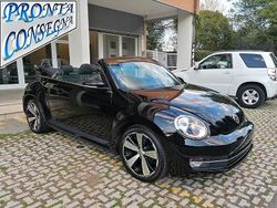 Nero Usata 2013 VW Maggiolino Design Cabrio | 12.400 € (Ottimo prezzo)