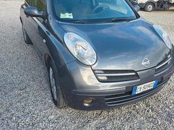Usata 2005 Nissan Micra Tre volumi | 1500 € (Buon prezzo)