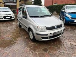 Grigio Usata 2007 Fiat Panda Tre volumi | 1999 € (Buon prezzo)