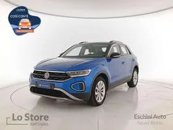 Ravenna blue metallizzato nero Usata 2023 VW T-Roc Life SUV | 24.000 € (Buon prezzo)