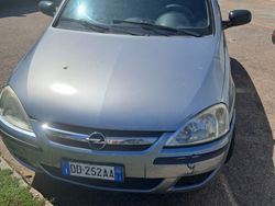 Grigio Usata 2006 Opel Corsa Due volumi | 1000 € (Super prezzo)