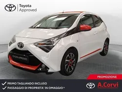 Bianco Usata 2019 Toyota Aygo X-wave Due volumi | 12.900 € (Cara)