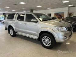 Argento Usata 2012 Toyota HiLux Pick-up | 26.900 € (Buon prezzo)
