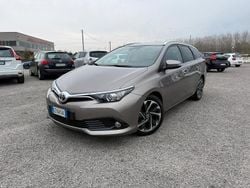 Grigio Usata 2015 Toyota Auris Touring Sports Active Station wagon | 8900 € (Ottimo prezzo)