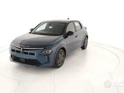 Nuova 2025 Lancia Ypsilon Due volumi | 24.300 € (Molto cara)