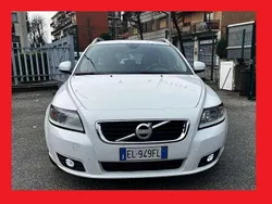 Bianco Usata 2012 Volvo V50 R-Design Station wagon | 4890 € (Cara)