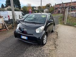 Nero Usata 2009 Toyota iQ Due volumi | 6400 € (Buon prezzo)
