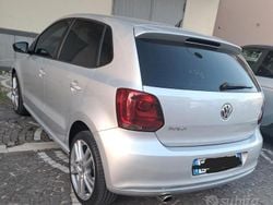 Argento Usata 2011 VW Polo Comfortline Tre volumi | 6500 € (Cara)