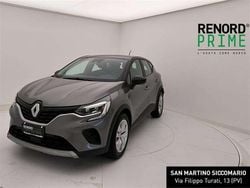 Grigio scuro Usata 2021 Renault Captur Zen SUV | 13.900 € (Buon prezzo)