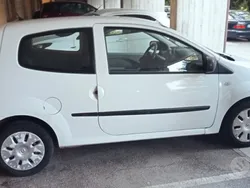 Usata 2010 Renault Twingo Due volumi | 1500 € (Buon prezzo)