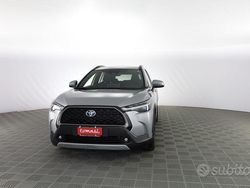 Argento Usata 2024 Toyota Corolla Cross Trend SUV | 30.900 € (Buon prezzo)