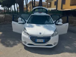 Usata 2012 Peugeot 208 Due volumi | 4800 € (Super prezzo)