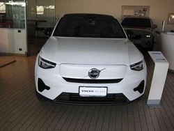 Crystal white Usata 2023 Volvo C40 Plus SUV | 41.900 € (Buon prezzo)