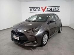 Grigio Usata 2023 Mazda 2 Tre volumi | 16.900 € (Buon prezzo)