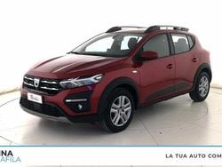 Rosso Usata 2022 Dacia Sandero Comfort Due volumi | 11.400 € (Ottimo prezzo)