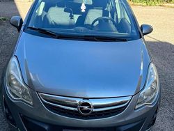 Usata 2014 Opel Corsa Tre volumi | 5000 € (Buon prezzo)